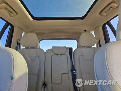 Zdjęcie 10 z 13 samochodu: 2016 VOLVO XC90 T5 VIN:YV4102XK0G1056643 - miniatura