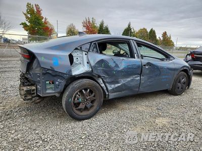 Trzecie zdjęcie samochodu z tyłu: 2024 TOYOTA PRIUS LE VIN:JTDADABU0R3008223 - miniatura