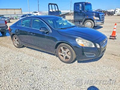 Czwarte zdjęcie samochodu z boku: 2012 VOLVO S60 T5 VIN:YV1622FS8C2129549 - miniatura