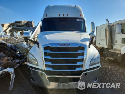 Piąte zdjęcie samochodu w środku: 2022 FREIGHTLINER CASCADIA SEMI TRUCK VIN:3AKJHHDRXNSNT8356 - miniatura