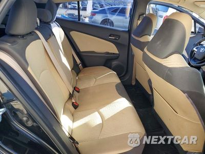 Zdjęcie 10 z 13 samochodu: 2016 TOYOTA PRIUS TWO VIN:JTDKBRFU7G3502899 - miniatura