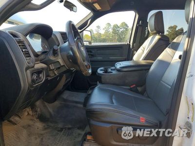 Zdjęcie 7 z 12 samochodu: 2024 RAM 3500 TRADESMAN VIN:3C63RRGL1RG120980 - miniatura