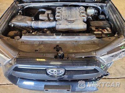 Zdjęcie 12 z 14 samochodu: 2022 TOYOTA 4RUNNER SR5 VIN:JTEMU5JR8N5980082 - miniatura