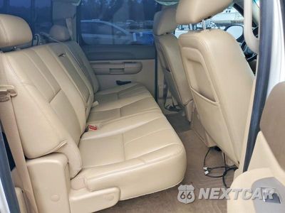 Zdjęcie 10 z 12 samochodu: 2013 CHEVROLET SILVERADO K1500 LT VIN:3GCPKSE71DG180584 - miniatura