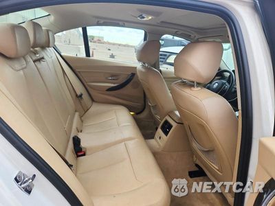 Zdjęcie 10 z 12 samochodu: 2012 BMW 328 I VIN:WBA3A5C58CF258456 - miniatura
