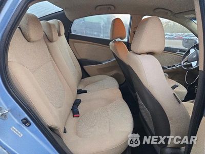 Zdjęcie 10 z 12 samochodu: 2012 HYUNDAI ACCENT GLS VIN:KMHCT4AE2CU158337 - miniatura