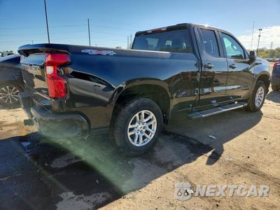 Trzecie zdjęcie samochodu z tyłu: 2020 CHEVROLET SILVERADO K1500 RST VIN:1GCRYEED3LZ284829 - miniatura