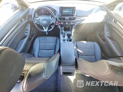 Zdjęcie 8 z 12 samochodu: 2020 HONDA ACCORD SPORT VIN:1HGCV1F32LA101496 - miniatura