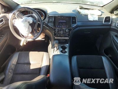 Zdjęcie 8 z 13 samochodu: 2019 JEEP GRAND CHEROKEE LAREDO VIN:1C4RJFAG6KC714865 - miniatura