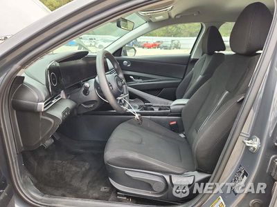 Zdjęcie 7 z 13 samochodu: 2024 HYUNDAI ELANTRA BLUE VIN:KMHLM4DJ0RU093051 - miniatura