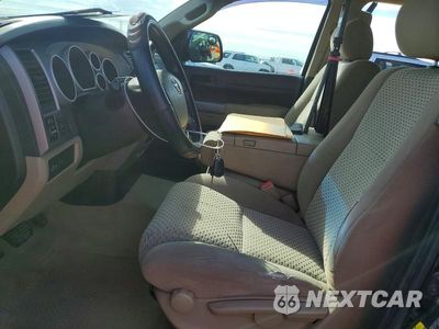 Zdjęcie 7 z 12 samochodu: 2011 TOYOTA TUNDRA DOUBLE CAB SR5 VIN:5TFRY5F1XBX099773 - miniatura