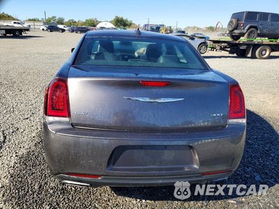 Zdjęcie 6 z 13 samochodu: 2015 CHRYSLER 300 S VIN:2C3CCAGG4FH882943 - miniatura