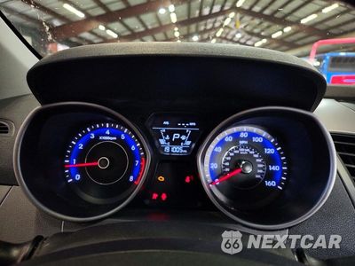 Zdjęcie 9 z 12 samochodu: 2015 HYUNDAI ELANTRA SE VIN:KMHDH4AE5FU224180 - miniatura