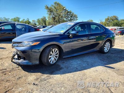 2020 TOYOTA CAMRY LE 4T1C11AK4LU992314 - główne zdjęcie licytacji z USA - miniatura
