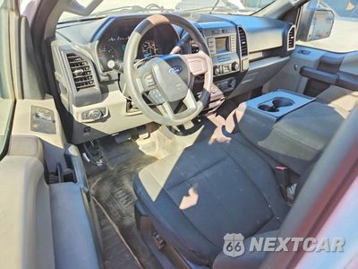 Zdjęcie 8 z 12 samochodu: 2019 FORD F150 VIN:1FTMF1C55KKE18445 - miniatura