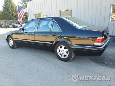 Drugie zdjęcie samochodu z przodu: 1999 MERCEDES-BENZ S 320 VIN:WDBGA33G3XA423017 - miniatura