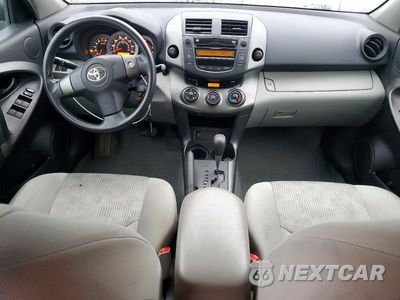 Zdjęcie 8 z 13 samochodu: 2010 TOYOTA RAV4 BASE VIN:2T3BF4DV4AW053835 - miniatura