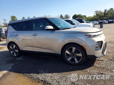 Czwarte zdjęcie samochodu z boku: 2020 KIA SOUL EX VIN:KNDJ33AU8L7114211 - miniatura
