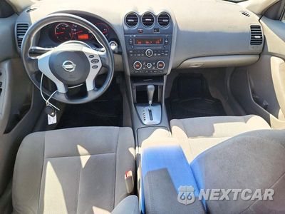 Zdjęcie 8 z 12 samochodu: 2007 NISSAN ALTIMA HYBRID VIN:1N4CL21E87C203033 - miniatura