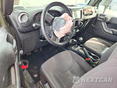 Zdjęcie 8 z 13 samochodu: 2015 JEEP WRANGLER SPORT VIN:1C4AJWAG3FL579735 - miniatura