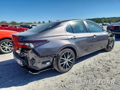 Trzecie zdjęcie samochodu z tyłu: 2023 TOYOTA CAMRY HYBRID SE VIN:4T1S31AKXPU616969 - miniatura
