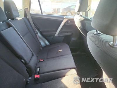 Zdjęcie 11 z 13 samochodu: 2015 TOYOTA RAV4 LE VIN:JTMBFREV1FD167632 - miniatura