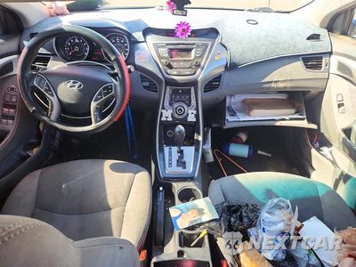 Zdjęcie 8 z 12 samochodu: 2013 HYUNDAI ELANTRA GLS VIN:5NPDH4AE8DH337584 - miniatura
