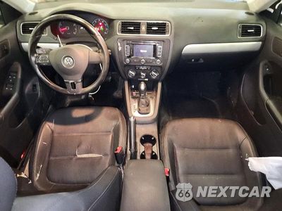 Zdjęcie 8 z 12 samochodu: 2011 VOLKSWAGEN JETTA SEL VIN:3VWLZ7AJ4BM354474 - miniatura