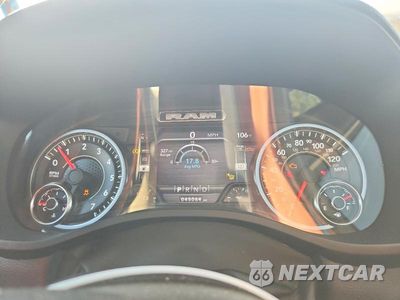Zdjęcie 9 z 12 samochodu: 2022 RAM 1500 LARAMIE VIN:1C6SRFJT8NN474015 - miniatura