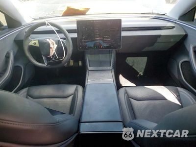 Zdjęcie 8 z 13 samochodu: 2024 TESLA MODEL 3 VIN:5YJ3E1EA7RF869408 - miniatura