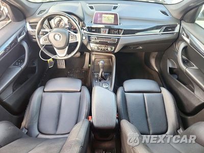 Zdjęcie 8 z 13 samochodu: 2018 BMW X1 XDRIVE28I VIN:WBXHT3C30J3H32989 - miniatura