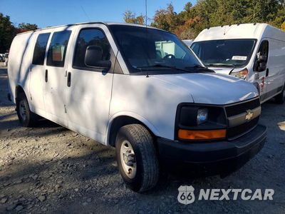 Czwarte zdjęcie samochodu z boku: 2011 CHEVROLET EXPRESS G2500 VIN:1GCWGFCB5B1123540 - miniatura