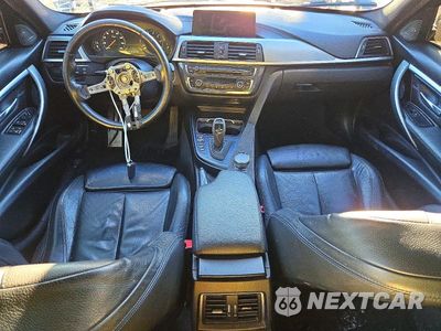 Zdjęcie 8 z 12 samochodu: 2018 BMW 340 XI VIN:WBA8B7C50JA585491 - miniatura