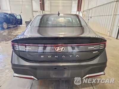 Zdjęcie 6 z 12 samochodu: 2026 HYUNDAI SONATA HYBRID BLUE VIN:KMHL24JJ8TA183597 - miniatura