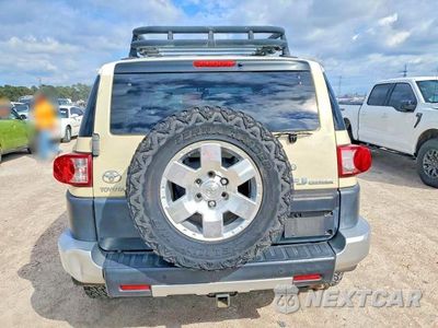 Zdjęcie 6 z 13 samochodu: 2008 TOYOTA FJ CRUISER BASE VIN:JTEZU11FX8K003455 - miniatura