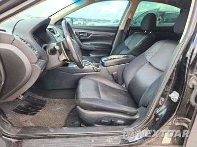 Zdjęcie 7 z 12 samochodu: 2017 NISSAN ALTIMA 2.5 SR VIN:1N4AL3AP3HN329353 - miniatura