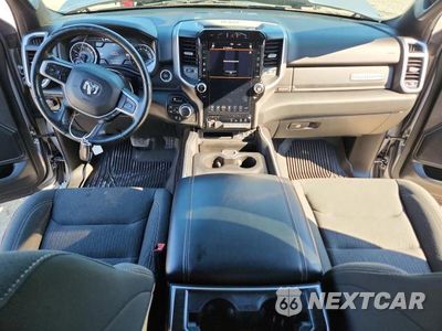 Zdjęcie 8 z 13 samochodu: 2020 RAM 1500 BIG HORN/LONE STAR VIN:1C6SRFFT4LN283875 - miniatura