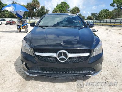 Piąte zdjęcie samochodu w środku: 2018 MERCEDES-BENZ CLA 250 4MATIC VIN:WDDSJ4GB9JN683329 - miniatura