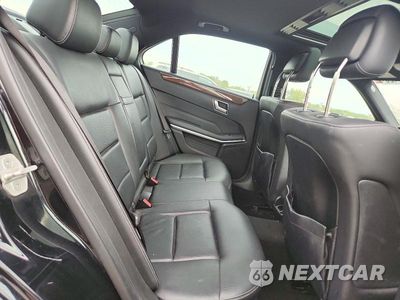 Zdjęcie 10 z 12 samochodu: 2014 MERCEDES-BENZ E 350 4MATIC VIN:WDDHF8JB1EA988235 - miniatura