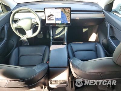 Zdjęcie 8 z 13 samochodu: 2021 TESLA MODEL Y VIN:5YJYGDEE2MF090592 - miniatura