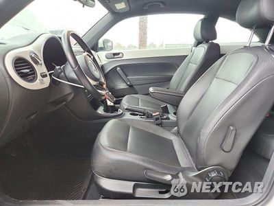 Zdjęcie 7 z 12 samochodu: 2013 VOLKSWAGEN BEETLE VIN:3VWRL7AT0DM656246 - miniatura