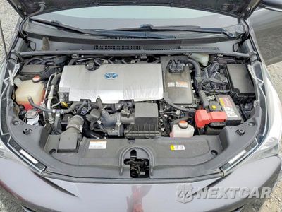 Zdjęcie 12 z 13 samochodu: 2016 TOYOTA PRIUS THREE TOURING VIN:JTDKARFU9G3000222 - miniatura