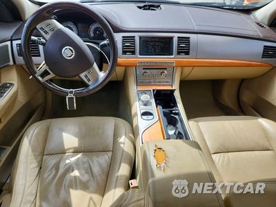 Zdjęcie 8 z 12 samochodu: 2010 JAGUAR XF LUXURY VIN:SAJWA0FA6AHR66803 - miniatura