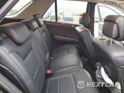 Zdjęcie 10 z 12 samochodu: 2010 MERCEDES-BENZ ML 550 4MATIC VIN:4JGBB7CB4AA605770 - miniatura