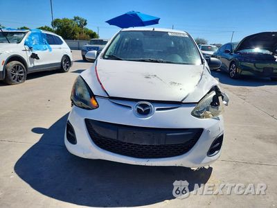 Piąte zdjęcie samochodu w środku: 2013 MAZDA MAZDA2 VIN:JM1DE1KY5D0159484 - miniatura