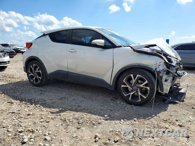 Czwarte zdjęcie samochodu z boku: 2018 TOYOTA C-HR XLE VIN:NMTKHMBX8JR008959 - miniatura