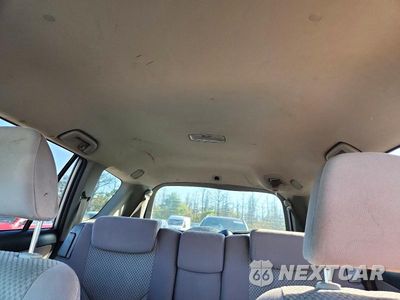Zdjęcie 10 z 13 samochodu: 2006 TOYOTA RAV4 BASE VIN:JTMBD35V565014653 - miniatura