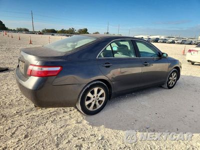 Trzecie zdjęcie samochodu z tyłu: 2008 TOYOTA CAMRY LE V6 VIN:4T1BK46K38U062155 - miniatura