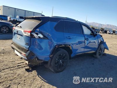 Trzecie zdjęcie samochodu z tyłu: 2024 TOYOTA RAV4 XSE VIN:JTME6RFV6RJ062540 - miniatura