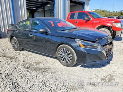 Czwarte zdjęcie samochodu z boku: 2025 NISSAN ALTIMA SV VIN:1N4BL4DVXSN402147 - miniatura